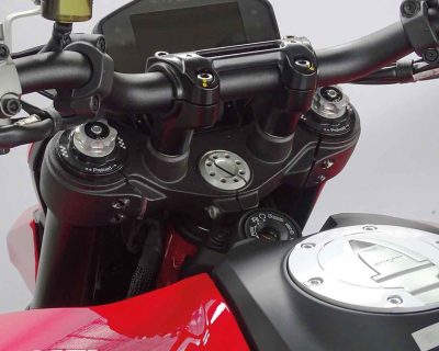 (F20K)-Ducati-Hyper-950-web